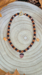 Collier Feuilles et Gland