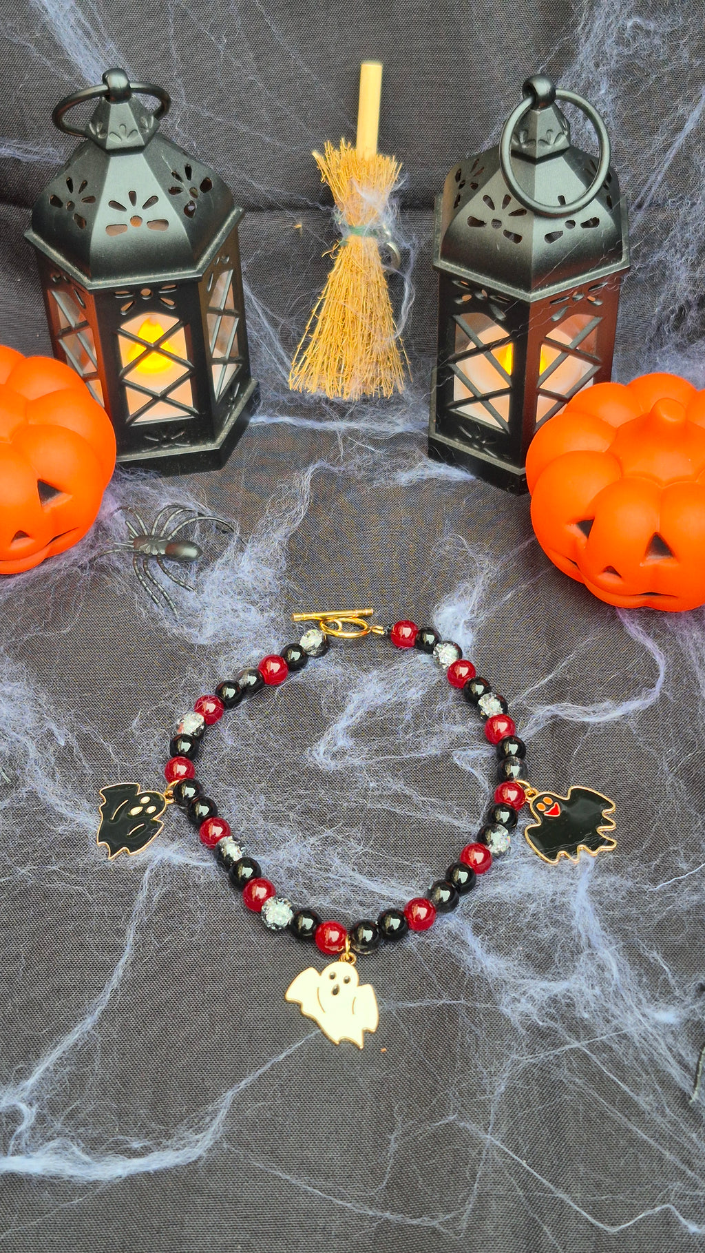 Collier Halloween Fantômes rouge et noir